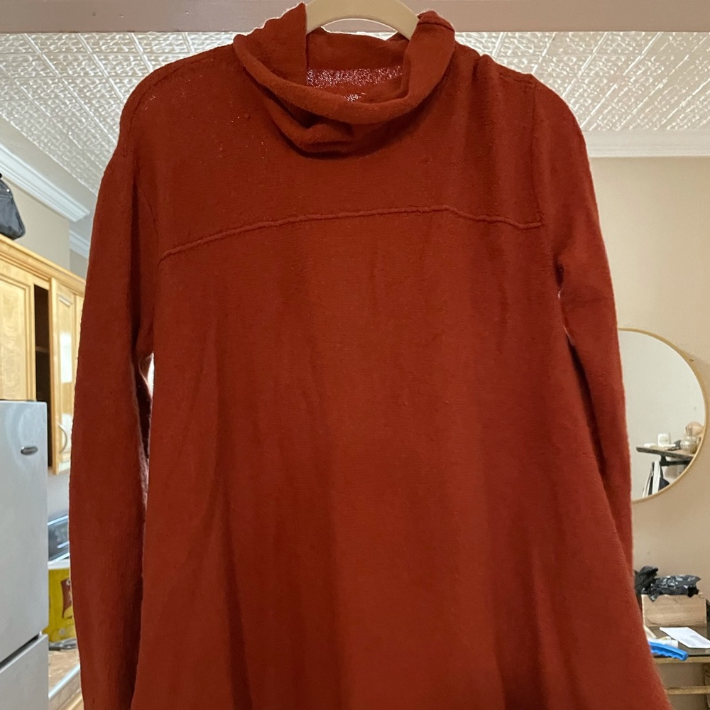 Free people sweater